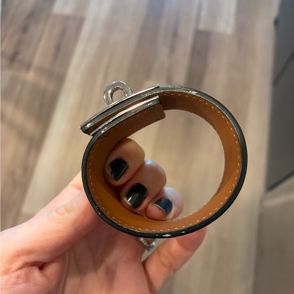 Hermes Black and Silver Leather Bracelet - Picture 8 of 10